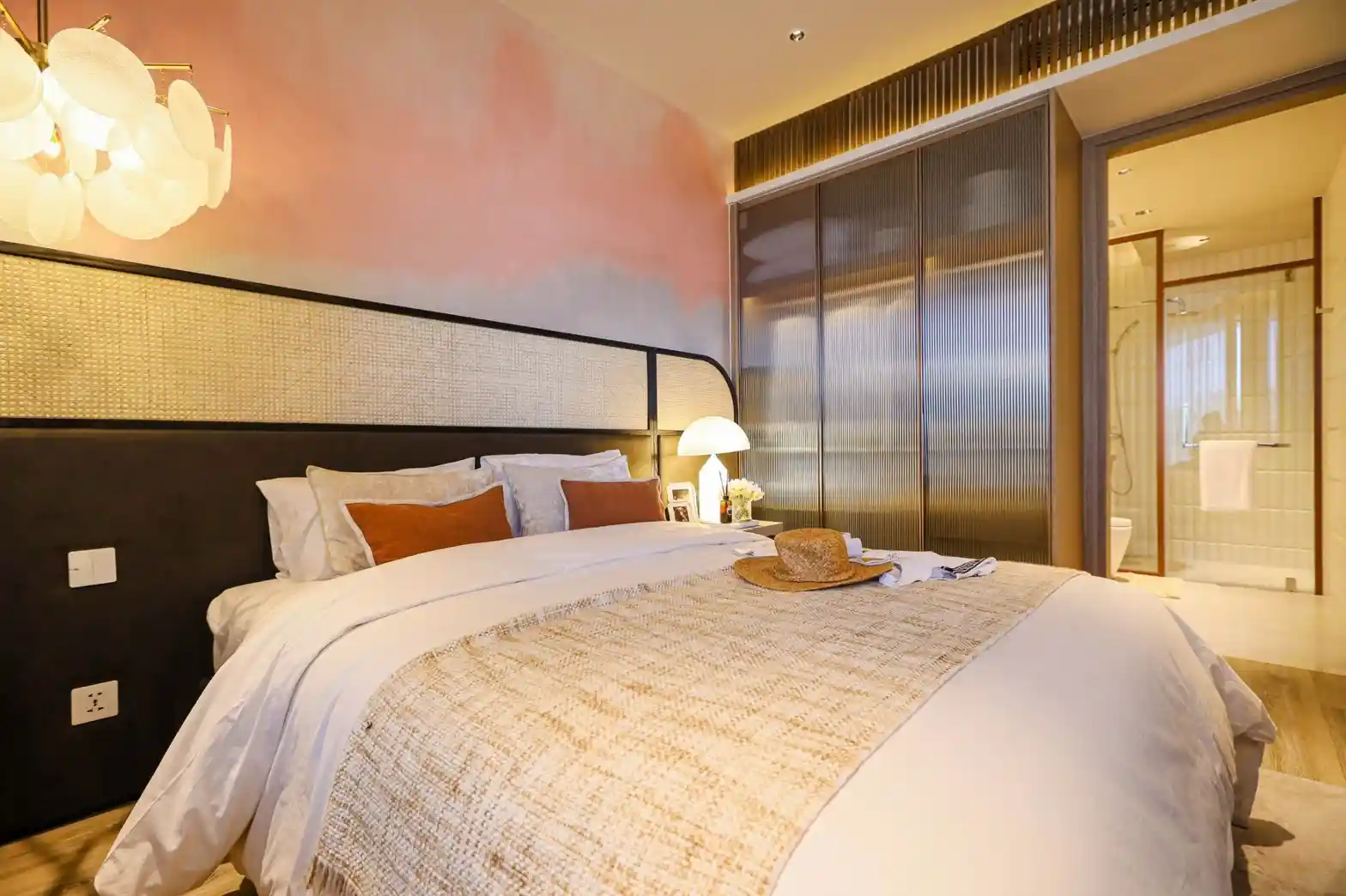 AROM Jomtien, Pattaya — 24