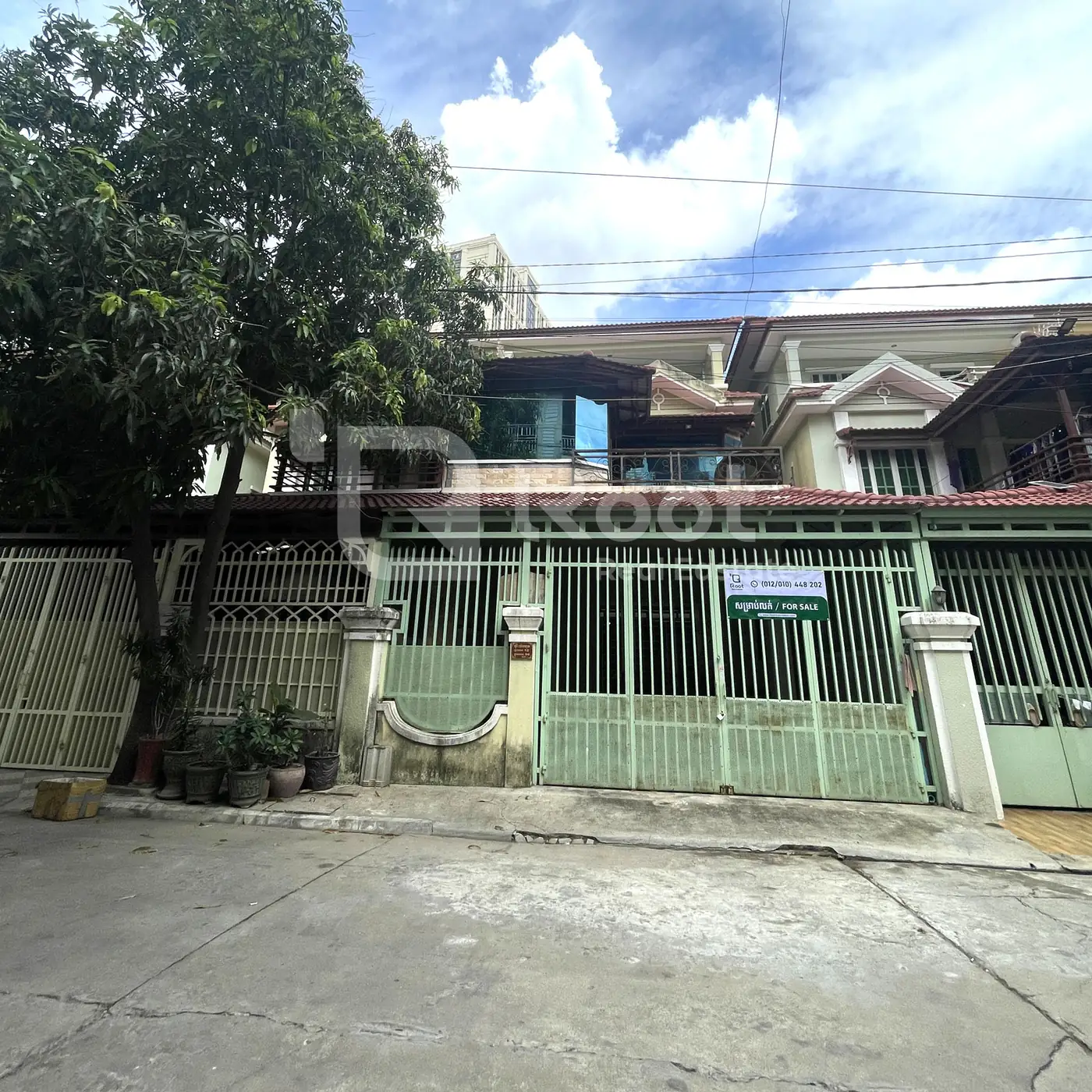Borey Peng Huoth Chamkardong housing community on Chamkar Dong Road in Phnom Penh — 2