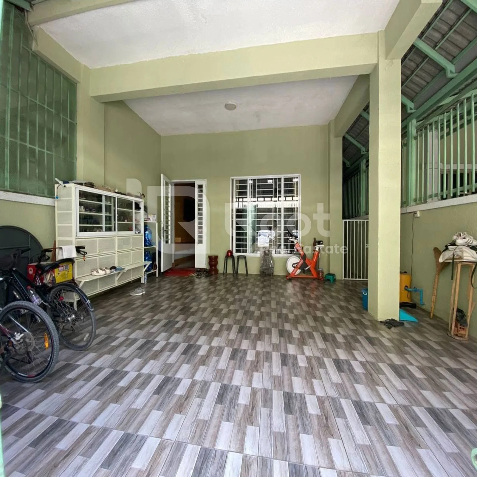 Borey Peng Huoth Chamkardong housing community on Chamkar Dong Road in Phnom Penh — 4