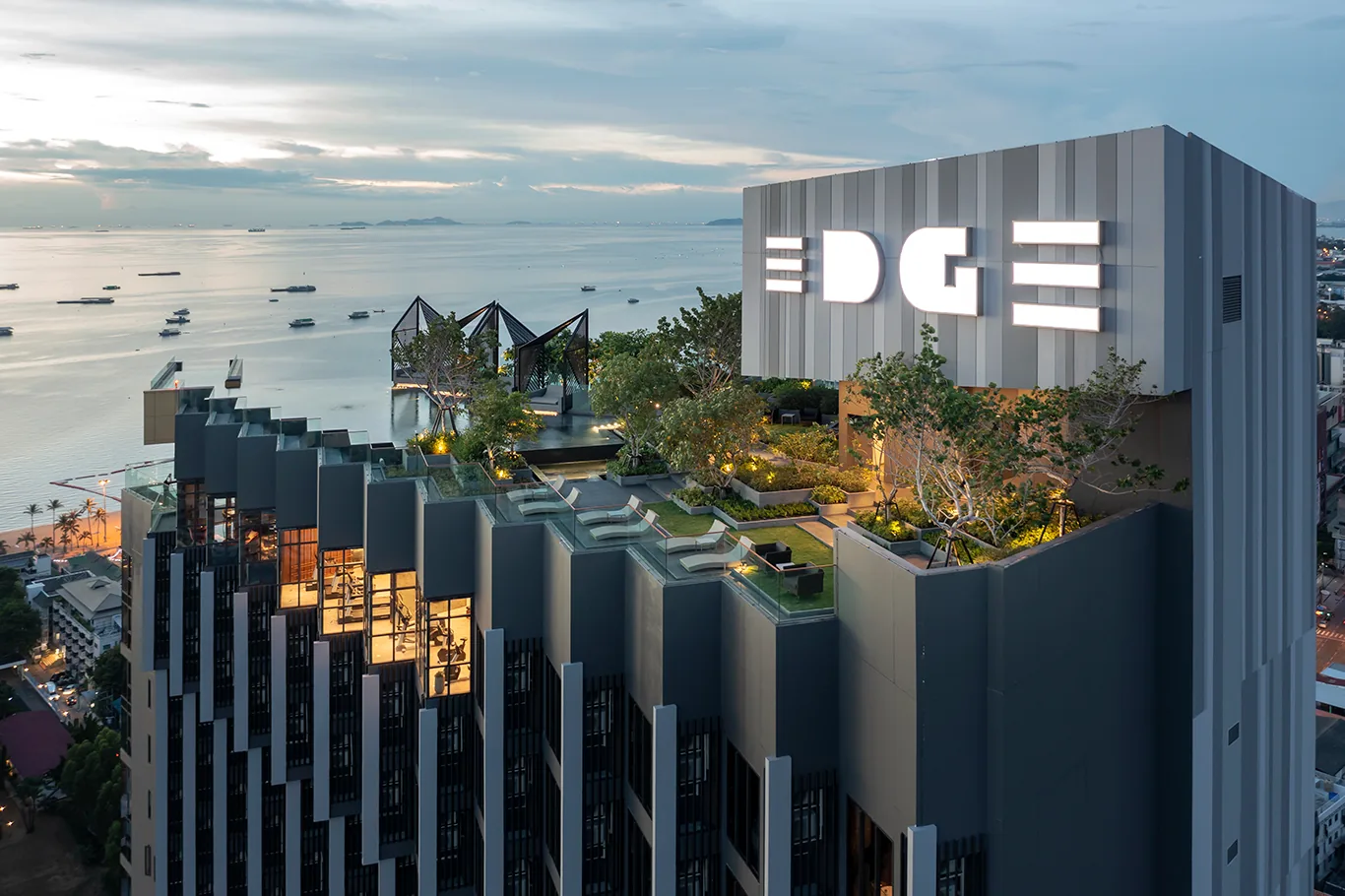 EDGE Central Pattaya — 8
