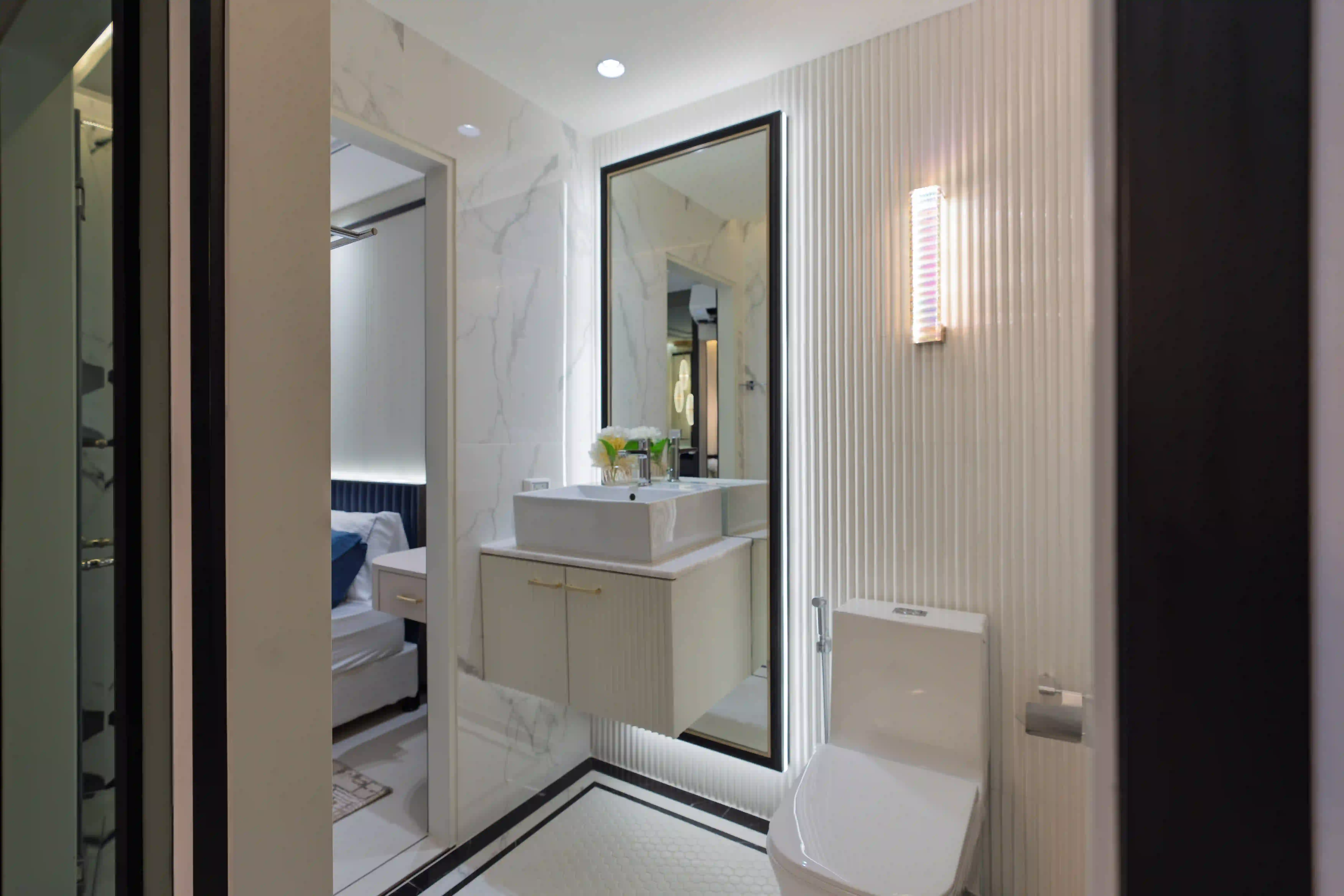 Embassy Life Pattaya — 33