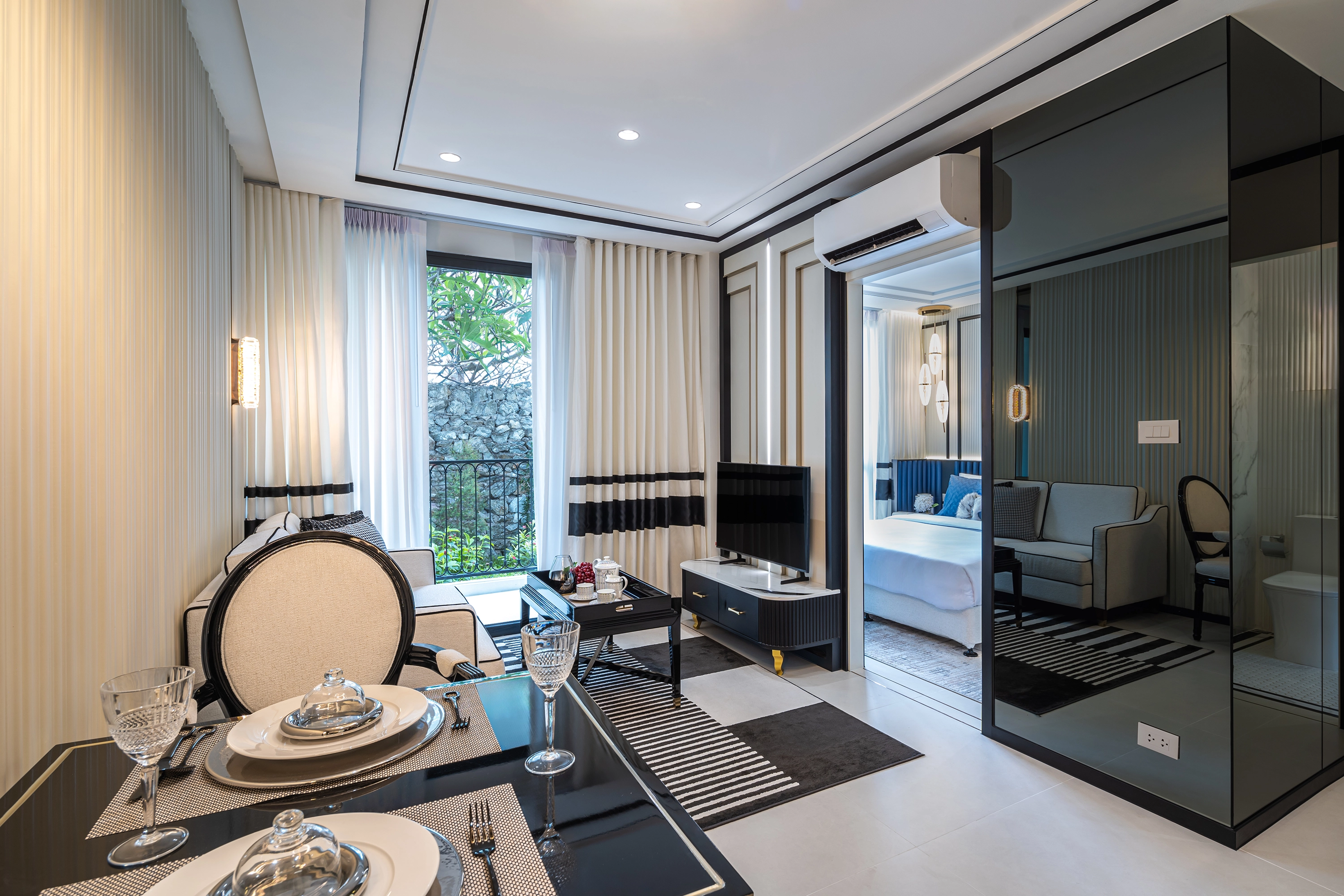 Embassy Life Pattaya — 38