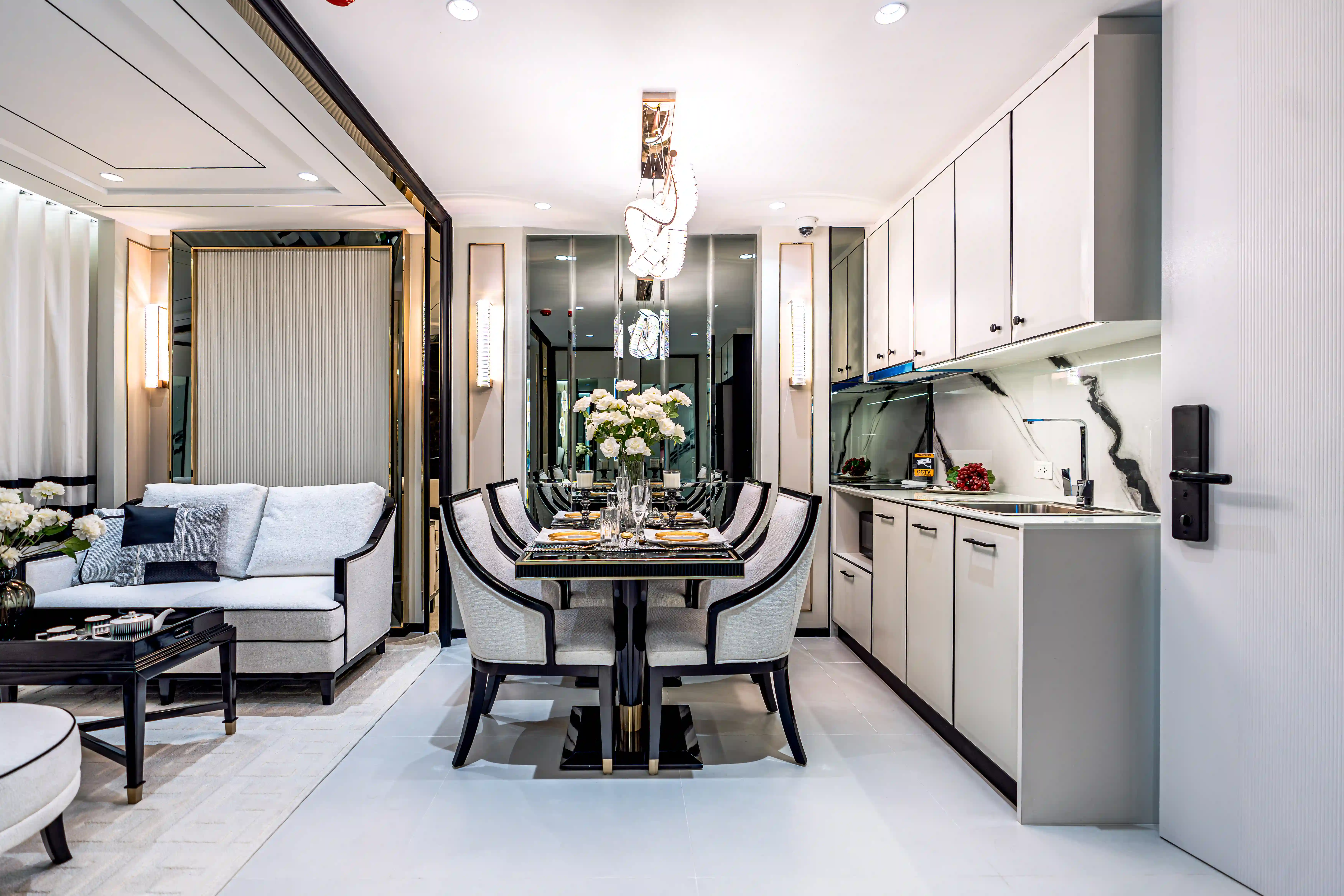 Embassy Life Pattaya — 42