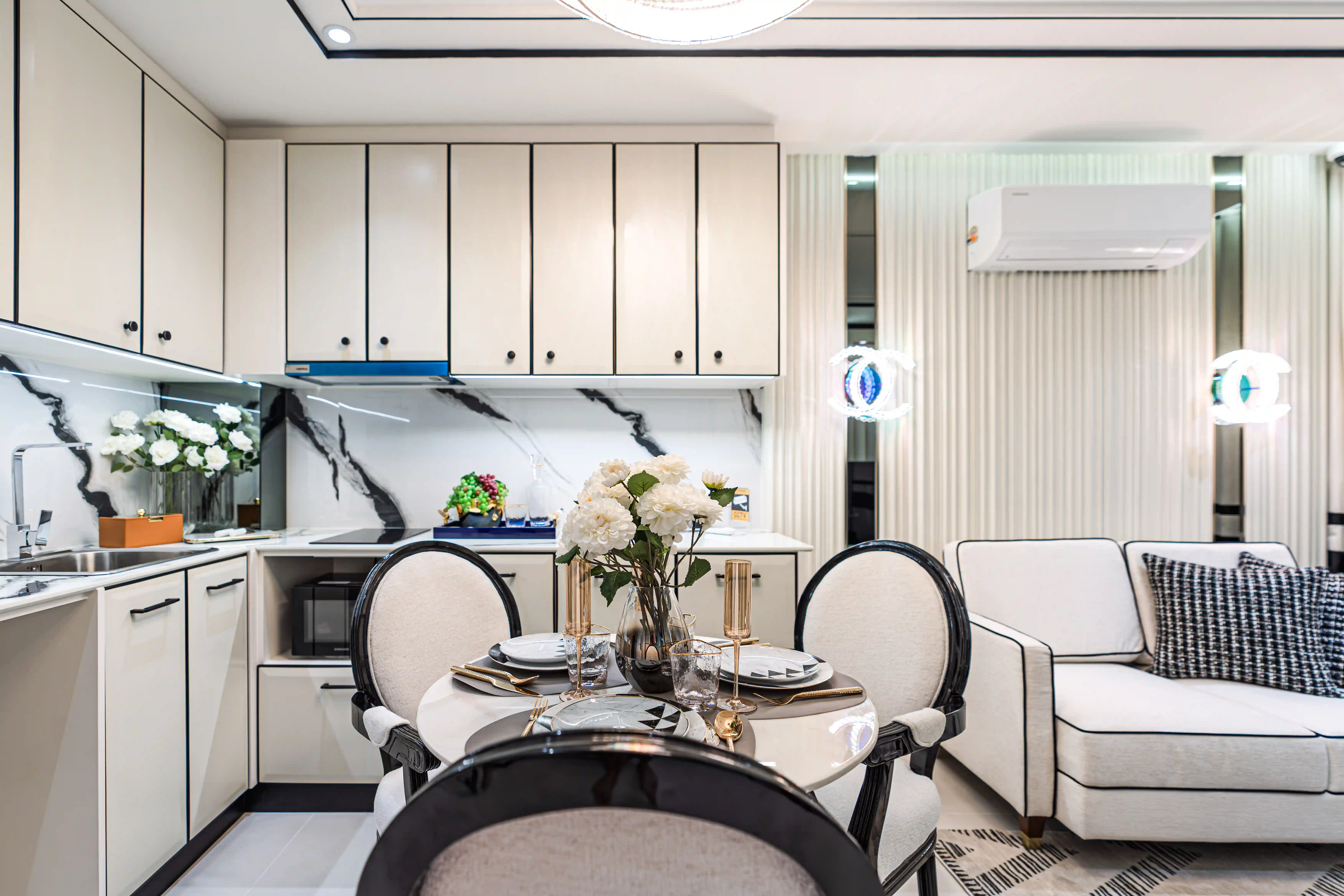 Embassy Life Pattaya — 48