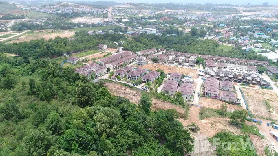 Hill Park Villa landed housing community in Sihanoukville