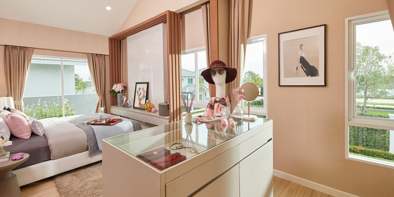 Bedroom interior at Perfect Park Krungthep Kreetha–Ramkhamhaeng