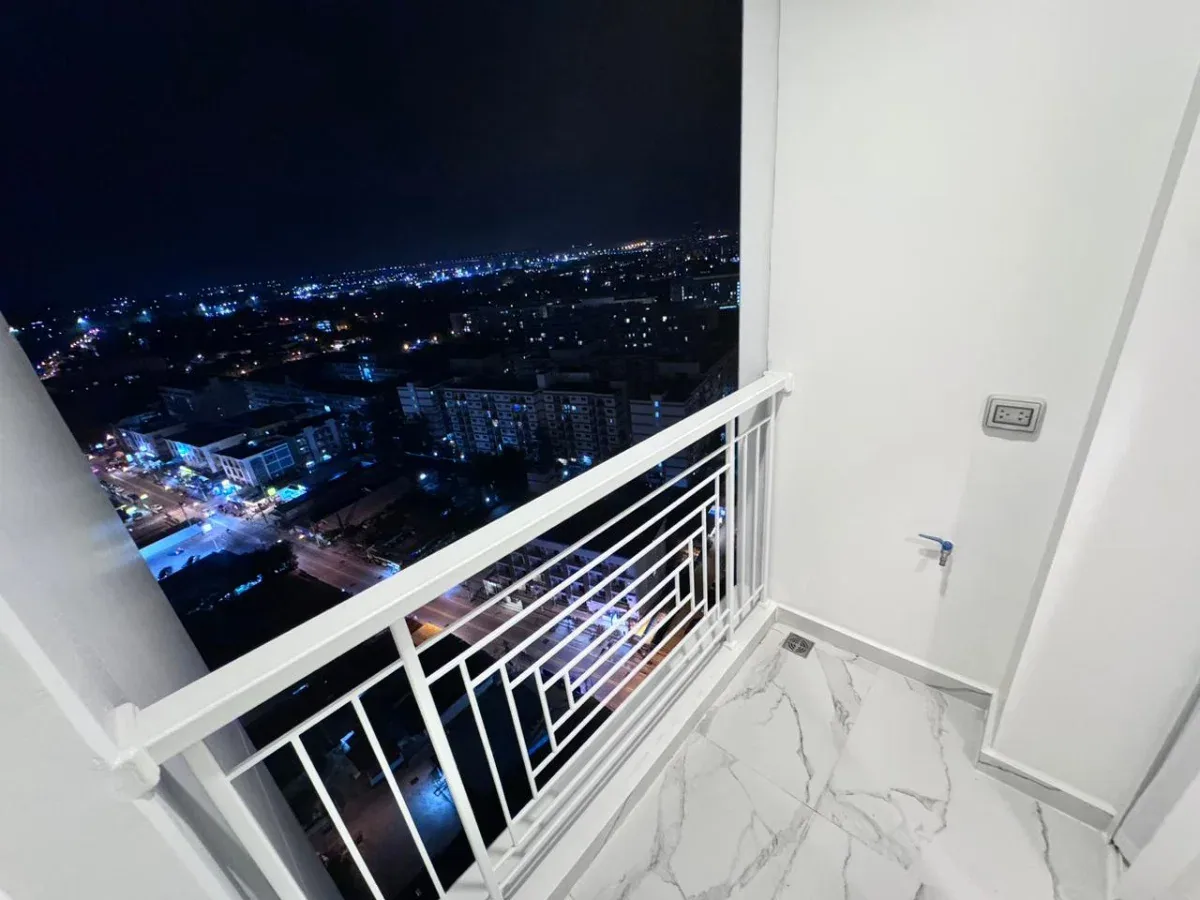 The Empire Tower Pattaya — 25
