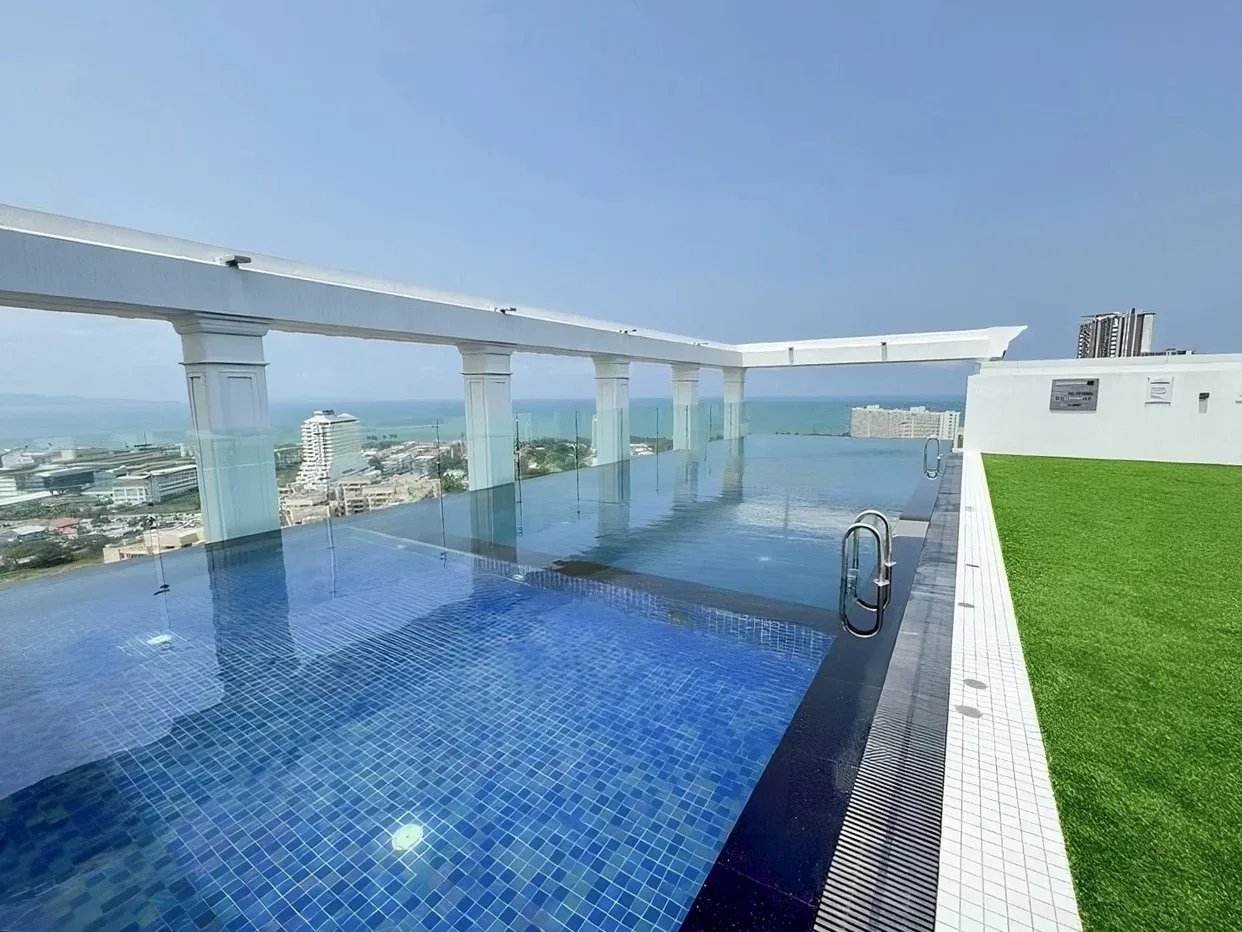 The Empire Tower Pattaya — 55