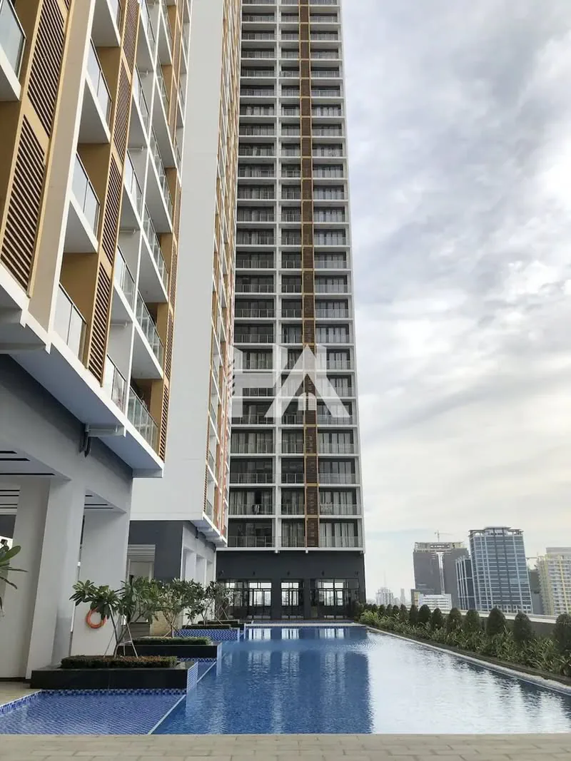 The Skyline, Phnom Penh