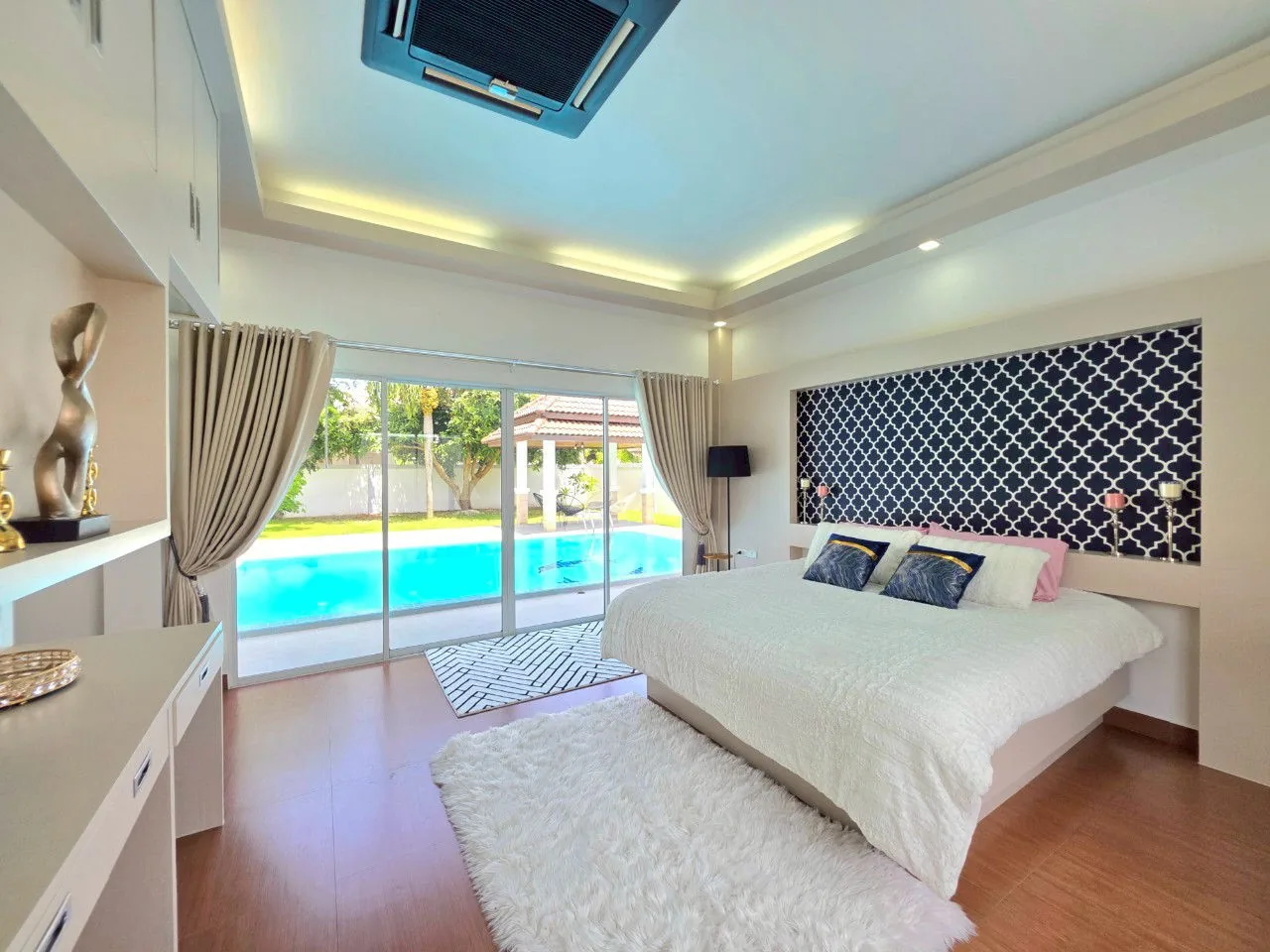 Unique Villas Pattaya — 11