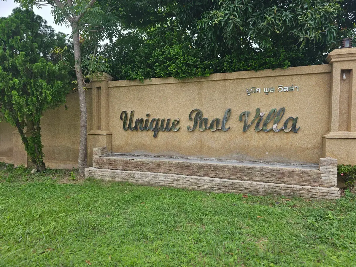 Unique Villas Pattaya — 16