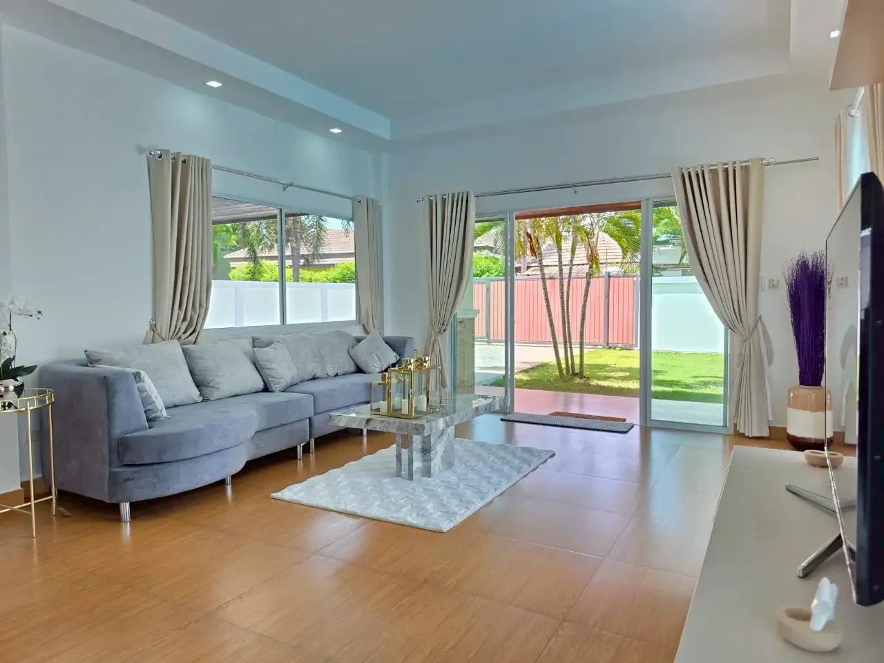 Unique Villas Pattaya — 23